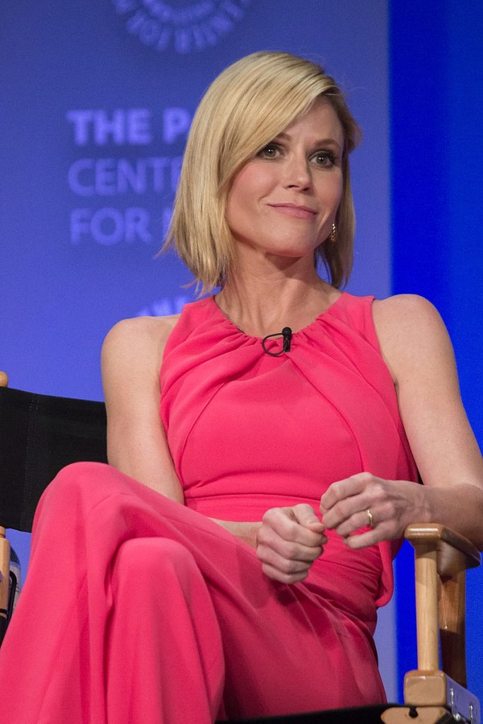 Julie Bowen Net Worth: Surprising Fortune Revealed!